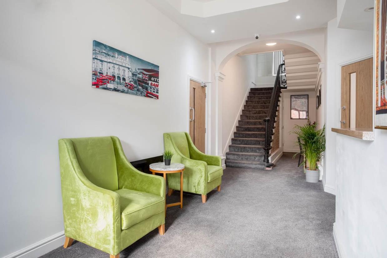 Dusties Hotel Rotherham Exterior photo